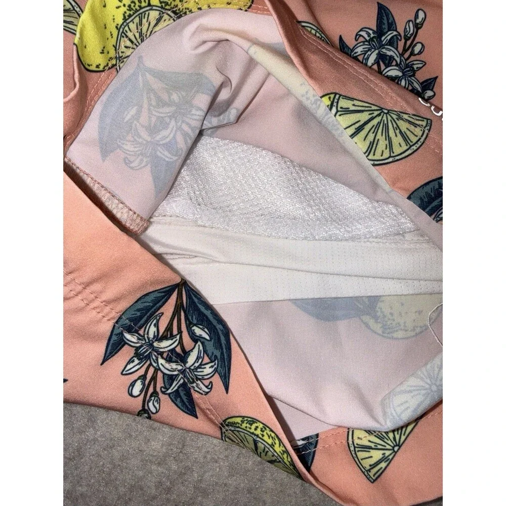 Hurley Men’s Size Small Peach Swim Trunks With Built In Shorts Lemons Pockets